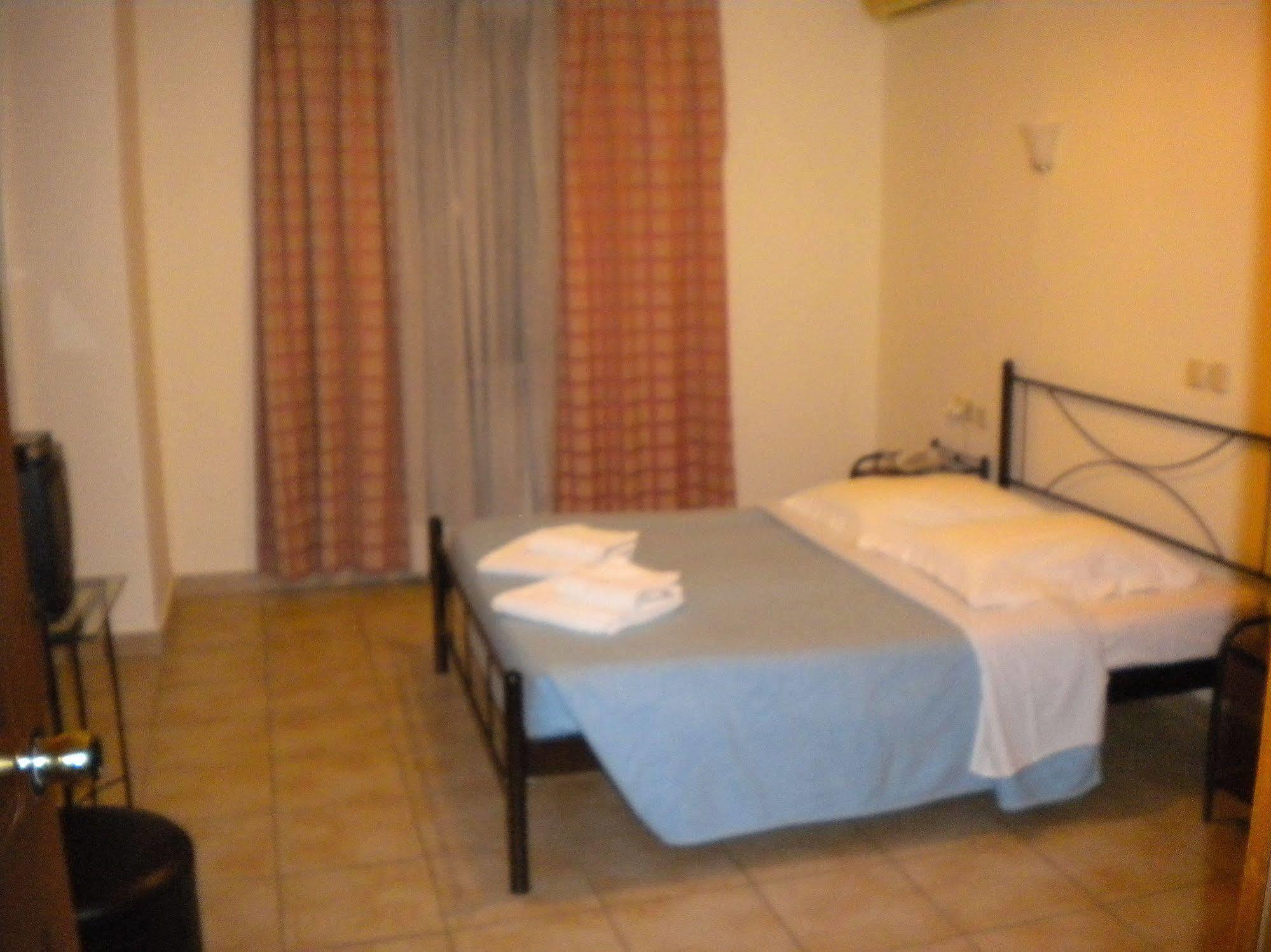Athens Moka Hotel ภายนอก รูปภาพ